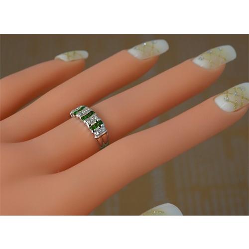 エメラルド 指輪 リング 0.3ct Pt100/K10WG 5月 誕生石 天然石 選べる地金の画像