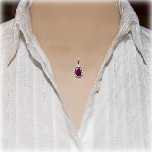 ルビー ネックレス ペンダント 1.0ct Pt100/K10WG ミャンマー産 7月 
