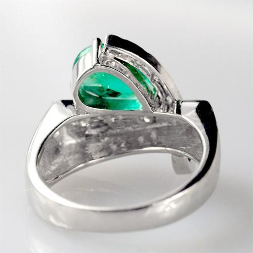 エメラルド リング 指輪 1.36ct Pt900 コロンビア産 限定1個 5月 