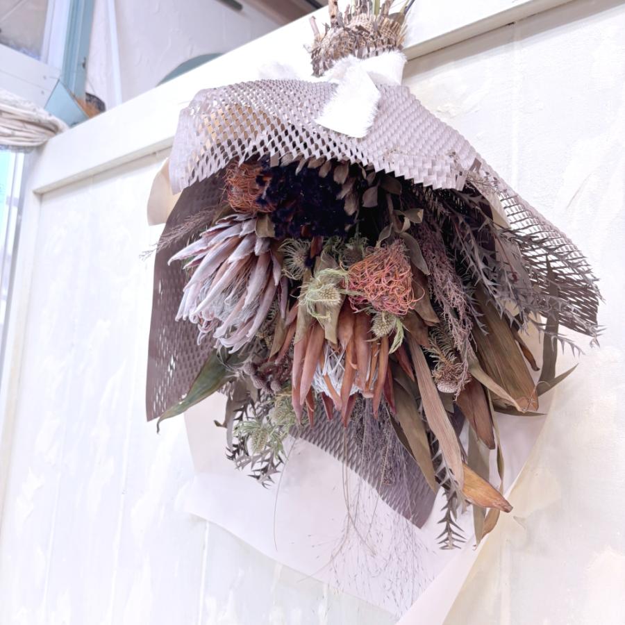 ドライフラワースワッグ キングプロテア 花束 ワイルドフラワー : あと