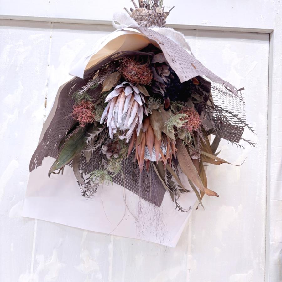ドライフラワースワッグ キングプロテア 花束 ワイルドフラワー : あと
