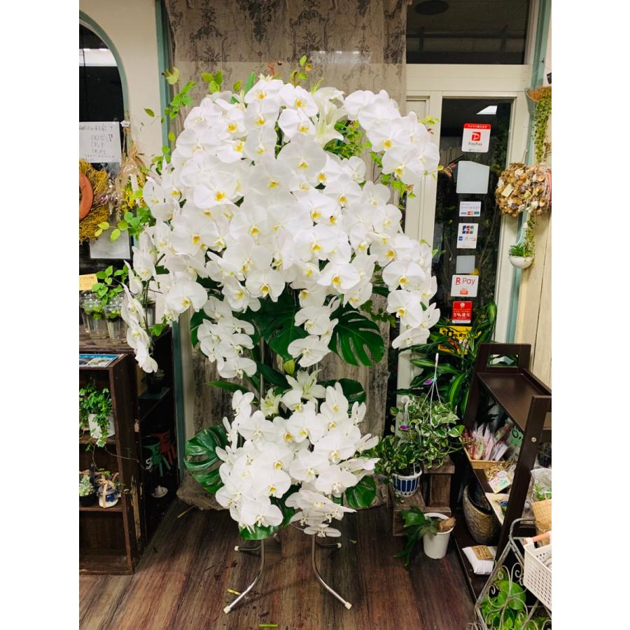 胡蝶蘭 造花 スタンド花 ホワイト 鉢植え 福島市配達限定お祝い胡蝶蘭スタンド花2段 : あとりえ・悠然 - 通販