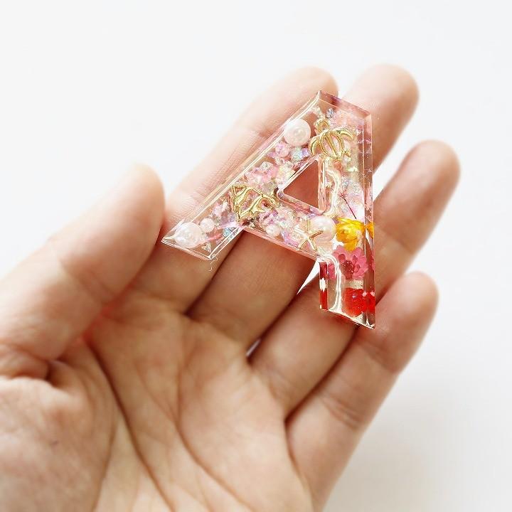 アルファベットと数字のシリコンモールド 1個 シリコン型 レジン型 ナンバー 英字 イニシャル 推し Ath 2617 あとりえほのか 通販 Yahoo ショッピング