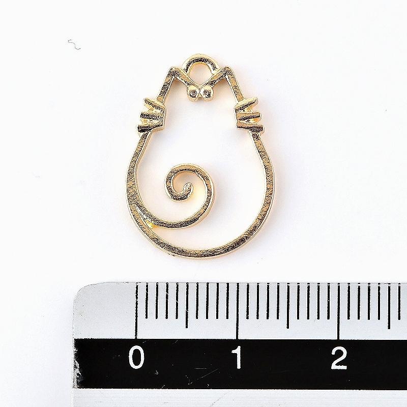 レジン枠 しっぽくるくるミニサイズネコ 1個[ゴールド] 空枠 透かしチャーム ねこ 猫 しっぽ 尻尾 かわいい 可愛い 小さい空枠 |  | 02
