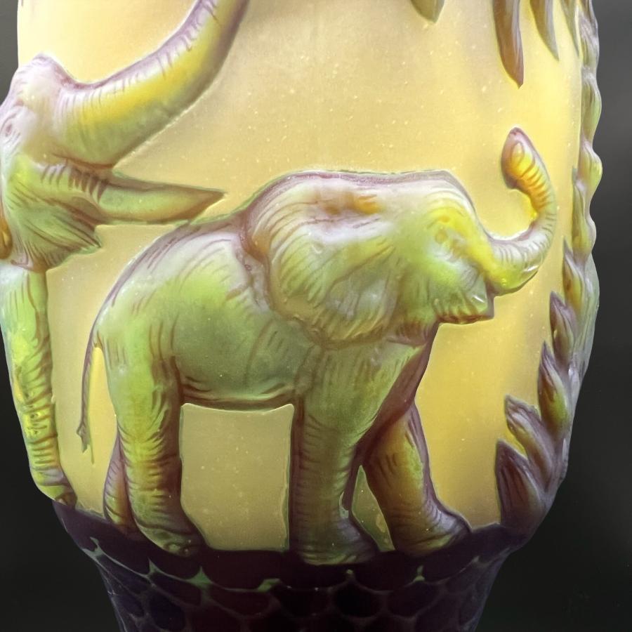 【証明書付】希少エミールガレ 鉢 高さ19.5cm 幅7cm カメオ彫り　花器 証明書付】希少エミールガレ 鉢 高さ19.5cm 幅7cm カメオ彫り 花器