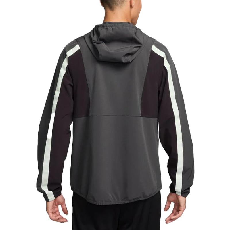 NIKE（ナイキ） レペル ストライク＋ ジャケット IF1529-254 大人