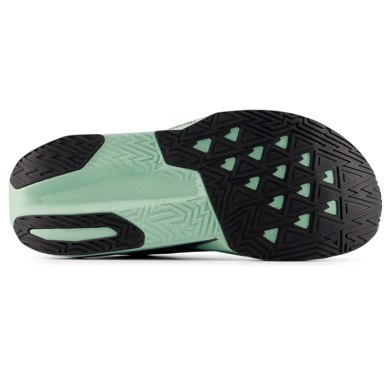 New Balance（ニューバランス） フューエルセル レベル v5 MFCX1LKD