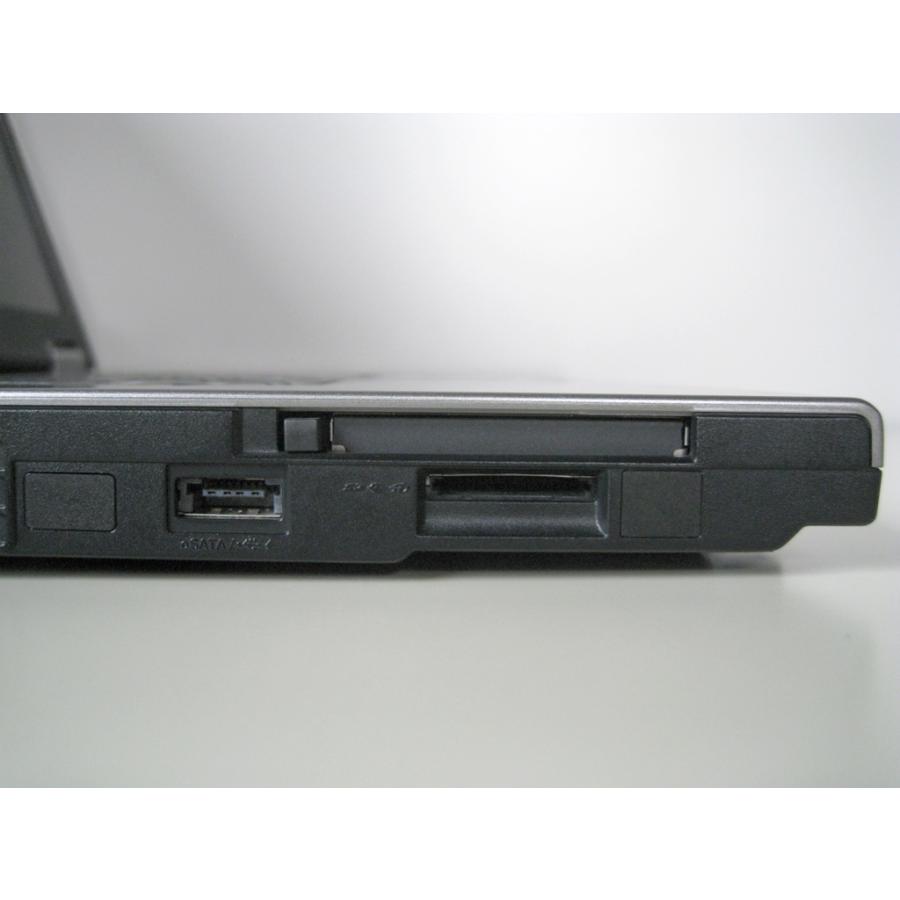 TOSHIBA（東芝） dynabook Satellite L21 220C/W ノートパソコン 中古 
