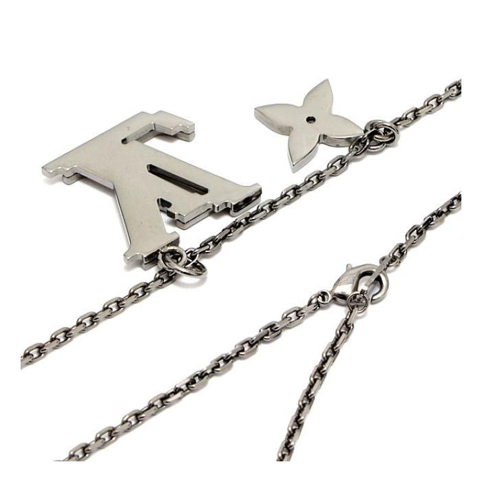 LOUIS VUITTON イニシャル ネックレス フラワーモチーフ ルイヴィトンLVイニシャルフラワー ターコイズ シルバー