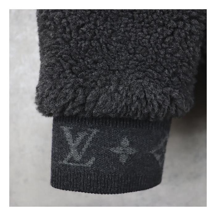 LOUIS VUITTON（ルイ・ヴィトン） 【広尾店】LOUIS VUITTON フリース