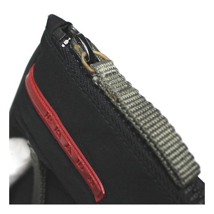PRADA SPORT（プラダスポーツ） SALE レア PRADA 希少 斜め掛け