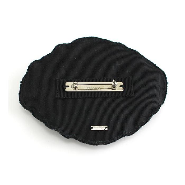 PRADA（プラダ） 在庫処分 大SALE 美品 キラキラ ブローチ ビジュー 黒