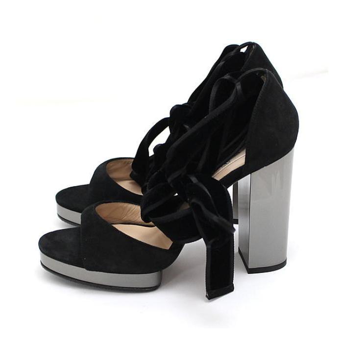 SALE ヴァレンティノ ガラヴァーニ Valentino Garavani ハイヒール 