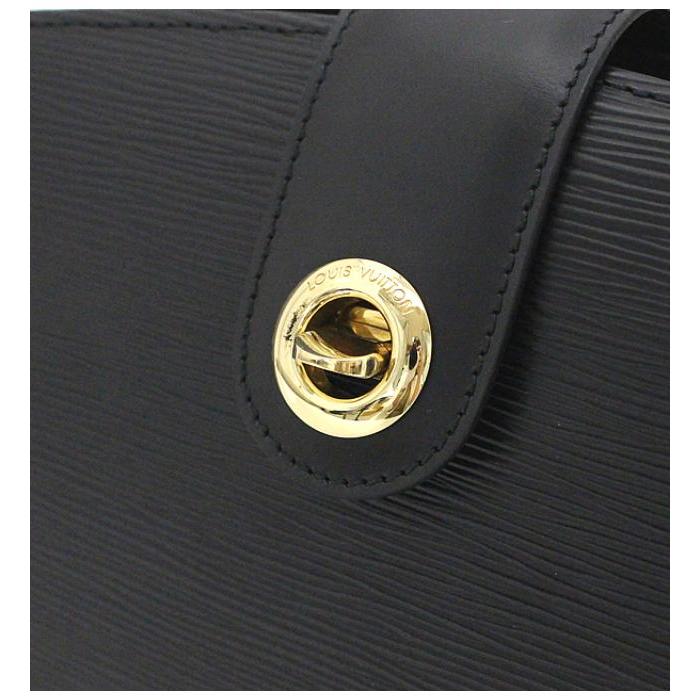 ルイヴィトン LOUIS VUITTON カプチン エピ ショルダーバッグ ブラック