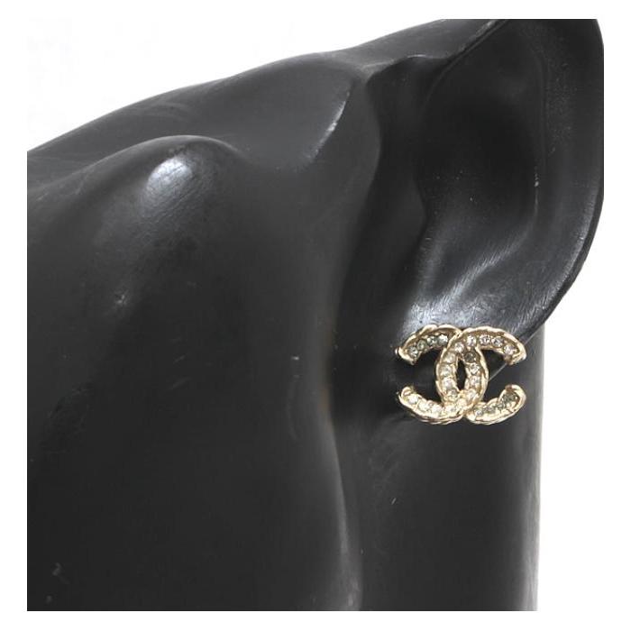 CHANEL（シャネル） SALE 美品 キラキラココマーク ピアス ライン