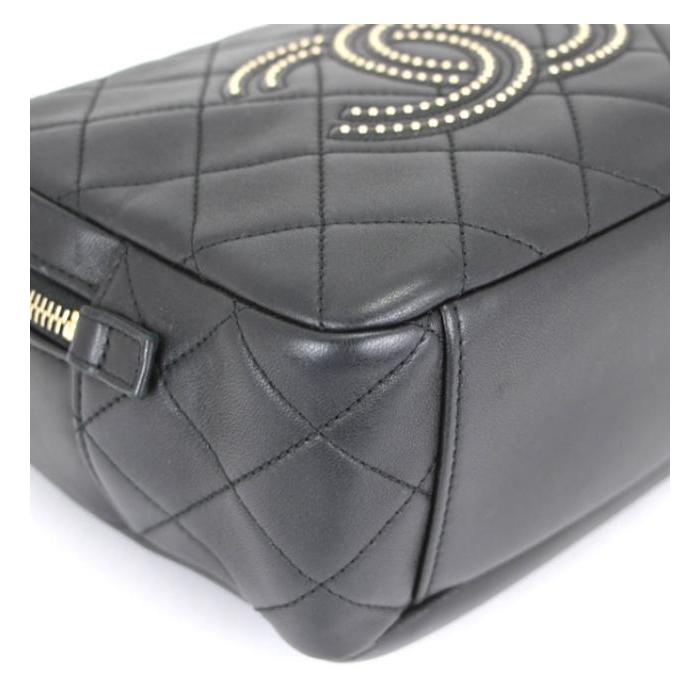 CHANEL SALE 美品 シャネル マトラッセ スタッズココマーク 2WAY CHANEL SALE 美品 シャネル マトラッセ スタッズココマーク 2WAY