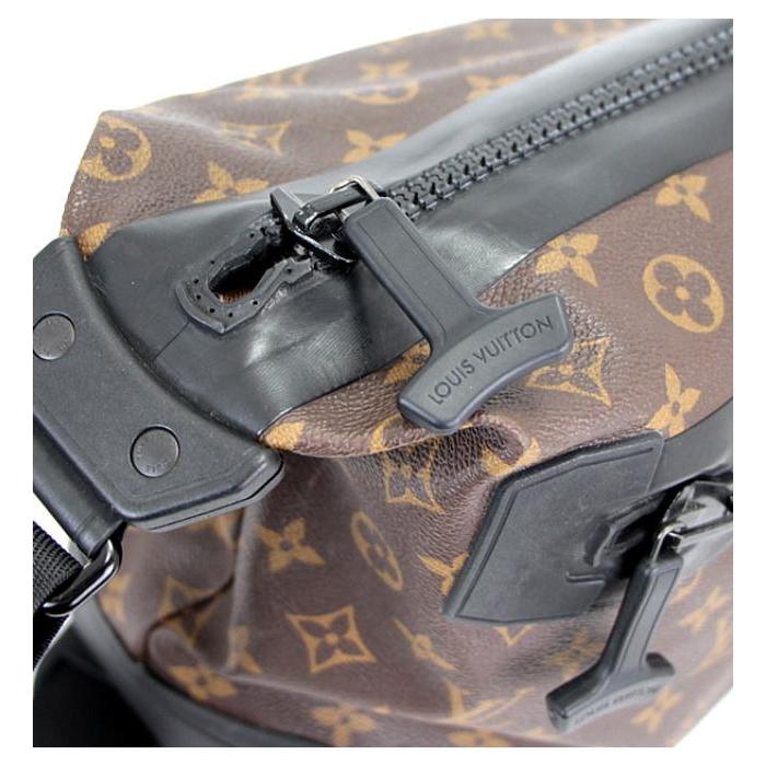 希少 ルイヴィトン LOUIS VUITTON ウォータープルーフ メッセンジャー