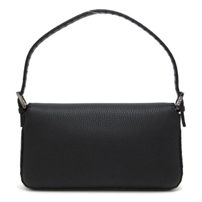 【FENDI】ブラックカラーアストラカンFUR&レザーバケットBAG30㎝美品 FENDI（フェンディ） 極美品 セレリア バゲット レザー 黒 マンマ