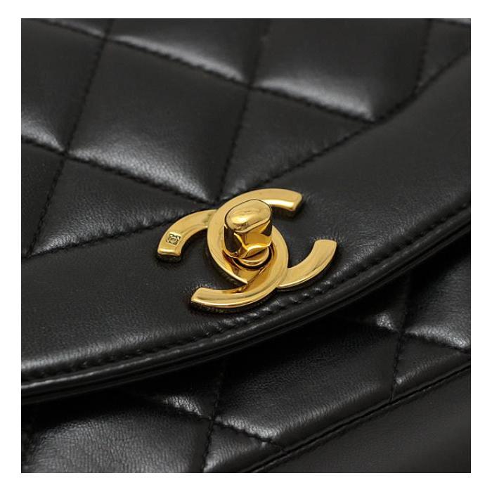 美品&amp;国内正規品！シャネル ネオ ダイアナフラップ ウォレット チェーンバッグ CHANEL（シャネル） ダイアナフラップ チェーンショルダーバッグ 4