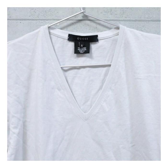GUCCI（グッチ） 最終値下げ GUCCI Tシャツ Vネック 薄ロゴ グレー 
