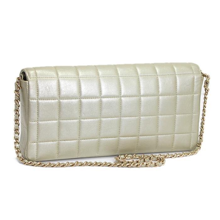 CHANEL（シャネル） チョコバー シングル チェーンショルダー バッグ