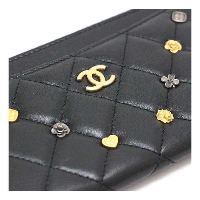 シャネルマトラッセ　マルチケース　カード　 CHANEL（シャネル） マトラッセ アイコン マルチケース ポーチ 財布
