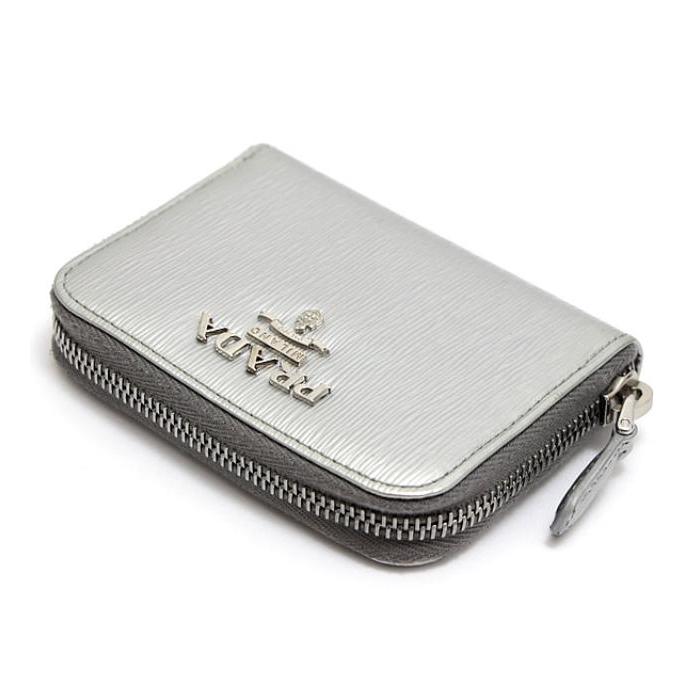 PRADA（プラダ） 美品 ラウンドファスナー コンパクトウォレット