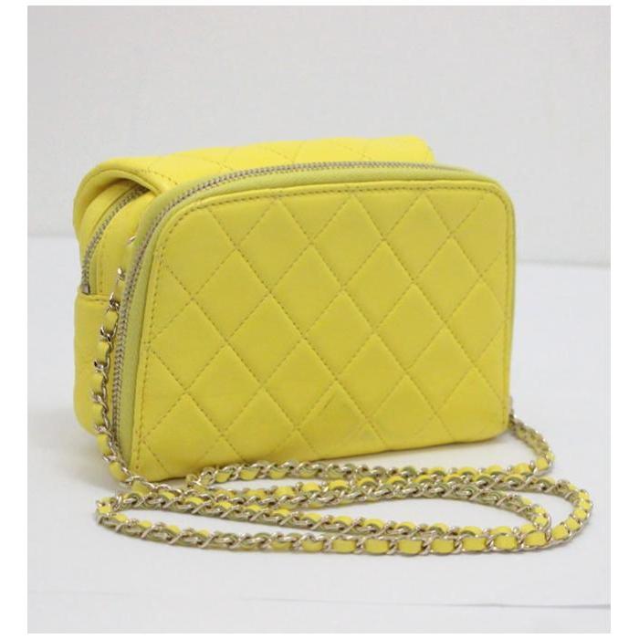 CHANEL（シャネル） マトラッセ ミニチェーンショルダーバッグ