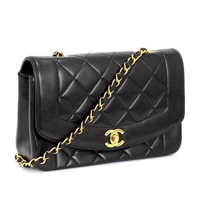 DIANA（ダイアナ） シャネル CHANEL マトラッセ22 ダイアナフラップ