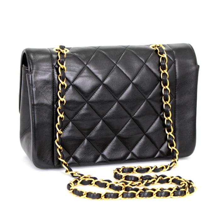 DIANA（ダイアナ） シャネル CHANEL マトラッセ22 ダイアナフラップ