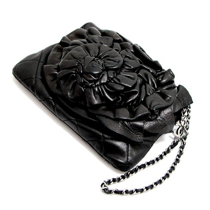 CHANEL（シャネル） カメリア クラッチバッグ チェーン付きポーチ