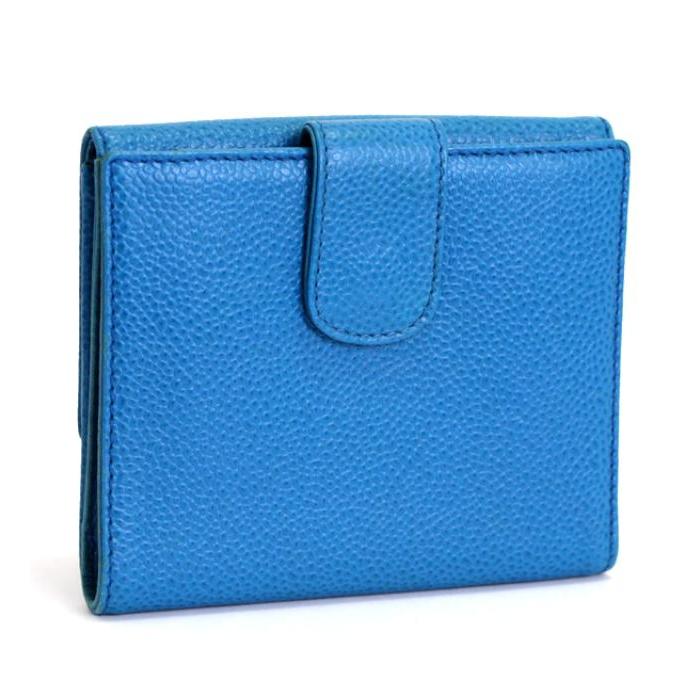 CHANELシャネル　美品！三つ折り財布　デカココファスナーケース CHANEL シャネル デカココマーク Wホック 三つ折り財布 キャビア