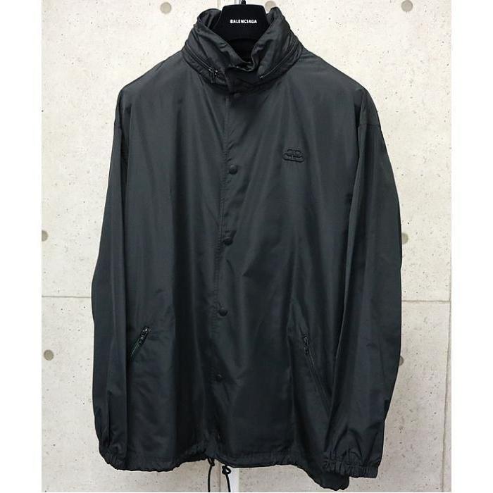 BALENCIAGA（バレンシアガ） 銀座店 未使用 フード付き ロゴ コーチ