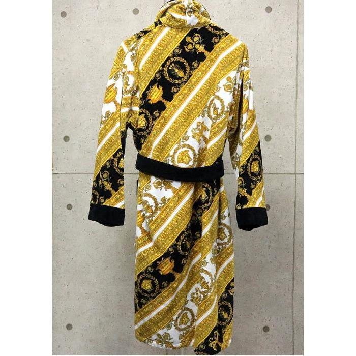 GIANNI VERSACE 銀座店 ヴェルサーチ バロック柄 ローブ ガウン ルーム