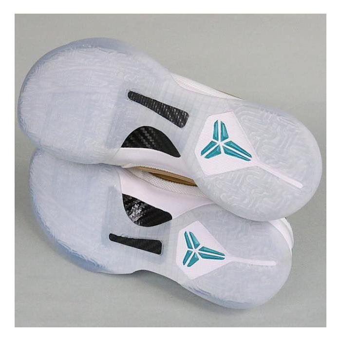 NIKE（ナイキ） 銀座店 未使用 SALE Kobe 5 Proto Undefeated Park