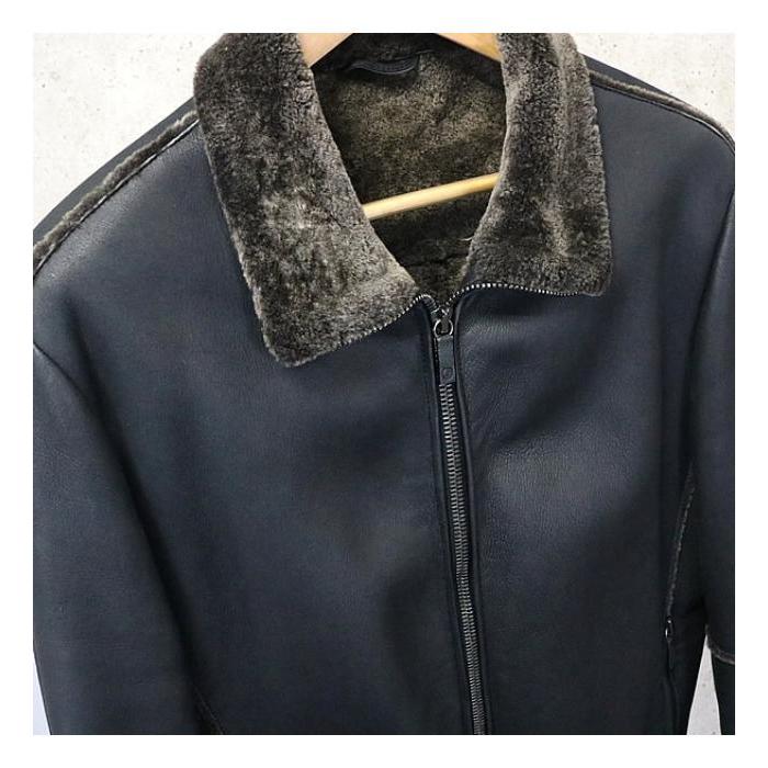 EMPORIO ARMANI 銀座店 ジョルジオアルマーニ ムートン ジップ