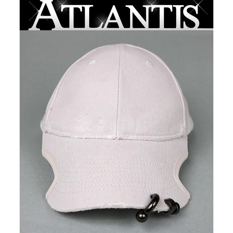 Balenciaga キャップ　ピアス　レア バレンシアガ ダメージ加工 ピアス キャップ ホワイト ロゴ刺繍 - メルカリ