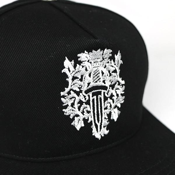 クロムハーツ ダガー刺繍　 トラッカーキャップ CHROME HEARTS 銀座店 クロムハーツ 新品 ヴァインダガー刺繍