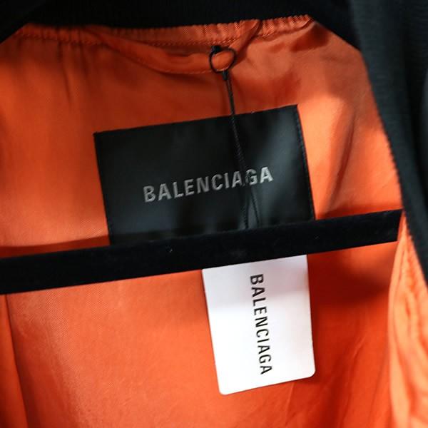 BALENCIAGA 銀座店 バレンシアガ 新品 SALE 2024 Tape Type ライト フーデッド ボンバー ジャケット メンズ size:1 黒 102195の画像