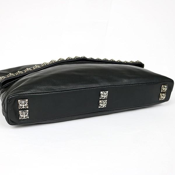 CHROME HEARTS 銀座店 クロムハーツ ピラミッドスタッズ クラッチ