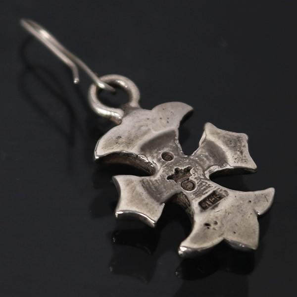 Gaboratory ガボラトリー Spar CZ Diamond on 1/8 Gothic Cross Pierce