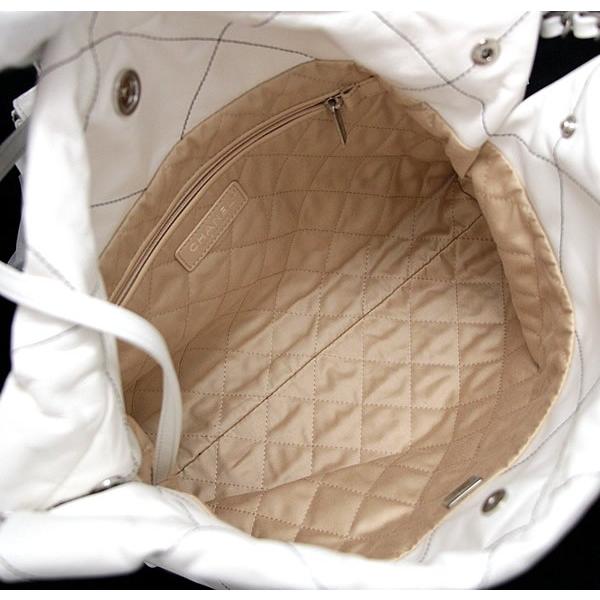 【広尾店】未使用 シャネル CHANEL シャネル22 チェーンショルダーバッグ 白 【14077】 広尾店】未使用 シャネル CHANEL シャネル22 チェーンショルダーバッグ