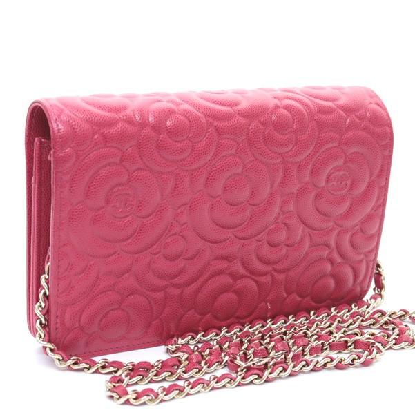 【CHANEL】シャネル　カメリア　チェーンウォレット　ピンク ショルダーバッグ 美品 CHANEL ショルダーチェーンウォレット カメリア ピンク レザー