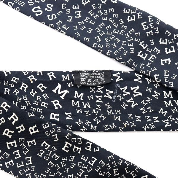 【美品 】エルメス　アルファベット　ロゴ柄 ツイリー　黒　ブラック　レア 広尾店】 美品 エルメス HERMES ツイリー アルファベットロゴ 黒系