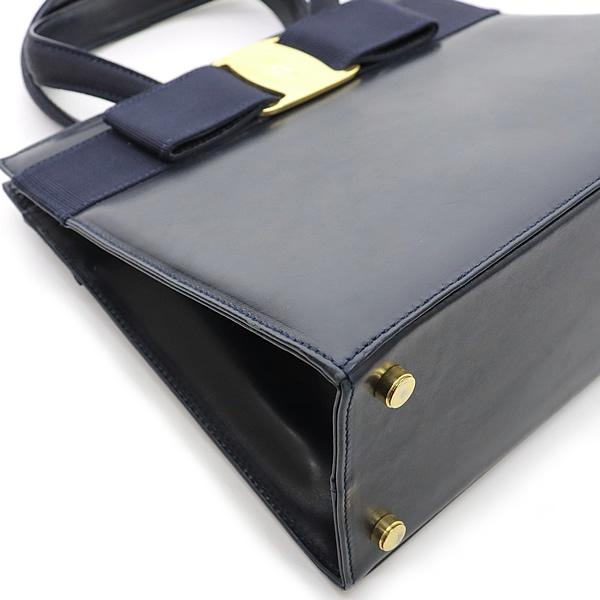 広尾店】サルヴァトーレフェラガモ Salvatore Ferragamo ヴァラリボン