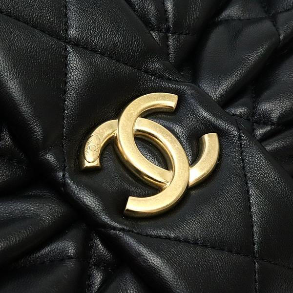 【広尾店】極美品 シャネル CHANEL マトラッセ リボン ボウ バッグ ラムスキン ランダムシリアル 【18238】 広尾店】極美品 シャネル CHANEL マトラッセ リボン ボウ バッグ