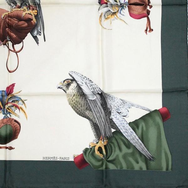 エルメス HERMES カレ90 大判スカーフ chasse a vol 鷹狩り エルメス HERMES カレ90 大判スカーフ chasse a vol 鷹狩り