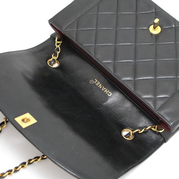 シャネル CHANEL ダイアナフラップ マトラッセ25 チェーンショルダー