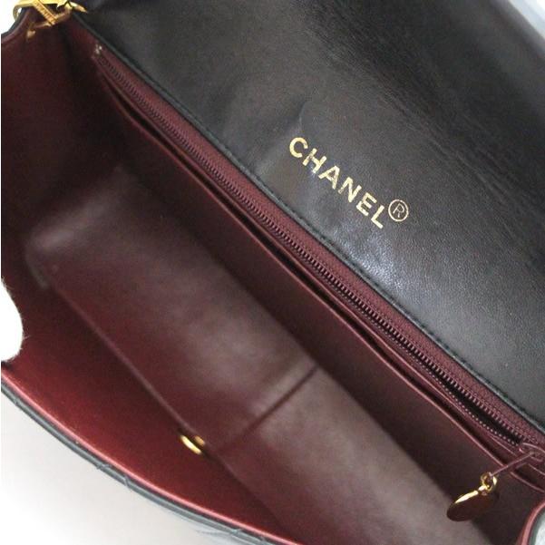 シャネル CHANEL ダイアナフラップ マトラッセ25 チェーンショルダー