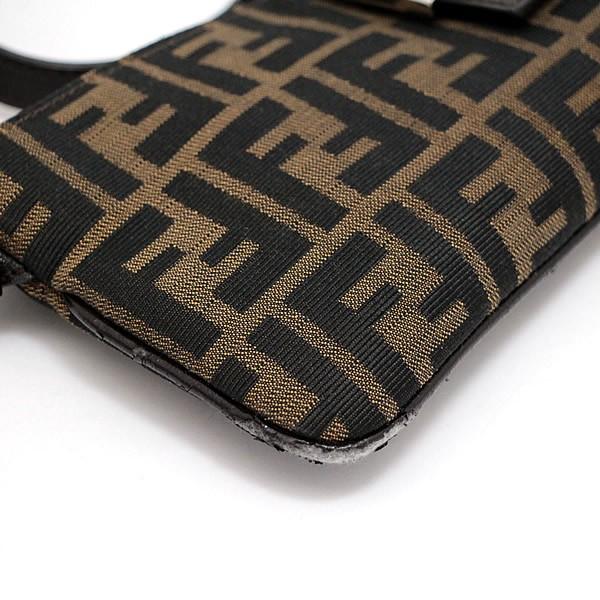 フェンディ FENDI ズッカ マンマバケット ロングショルダー